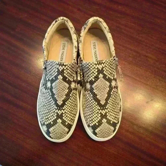 Steve Madden Glaammar Slip On Snakeskin Animal Print Sneaker Black Gray Size 8 - Picture 3 of 8